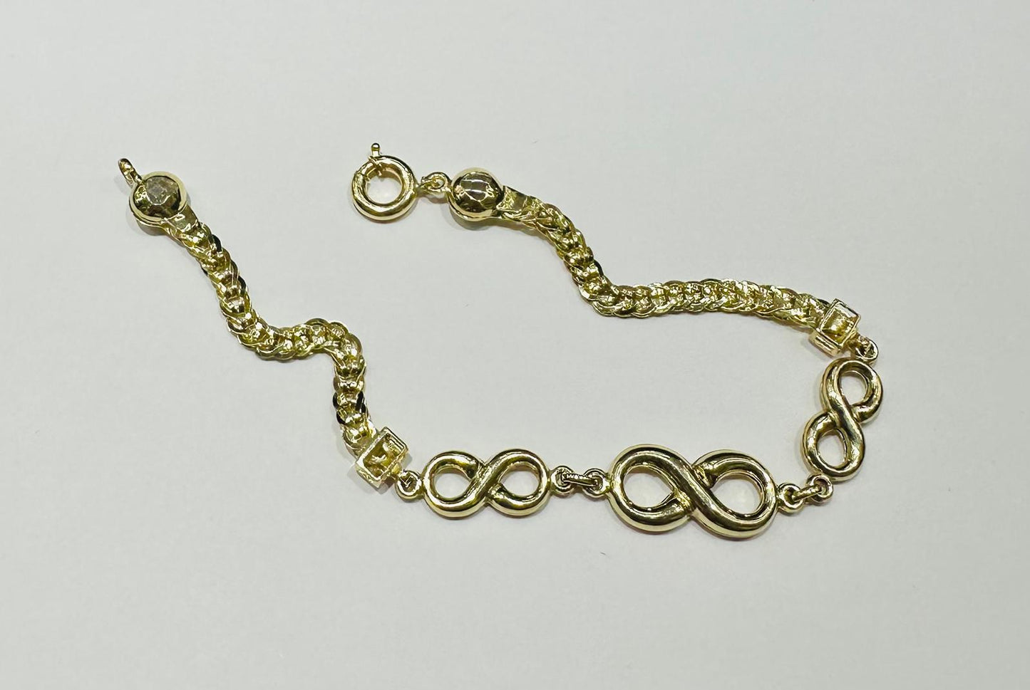 10K GOLD INFINITY SYMBOL LINK BRACELET 7" - 5.3gm