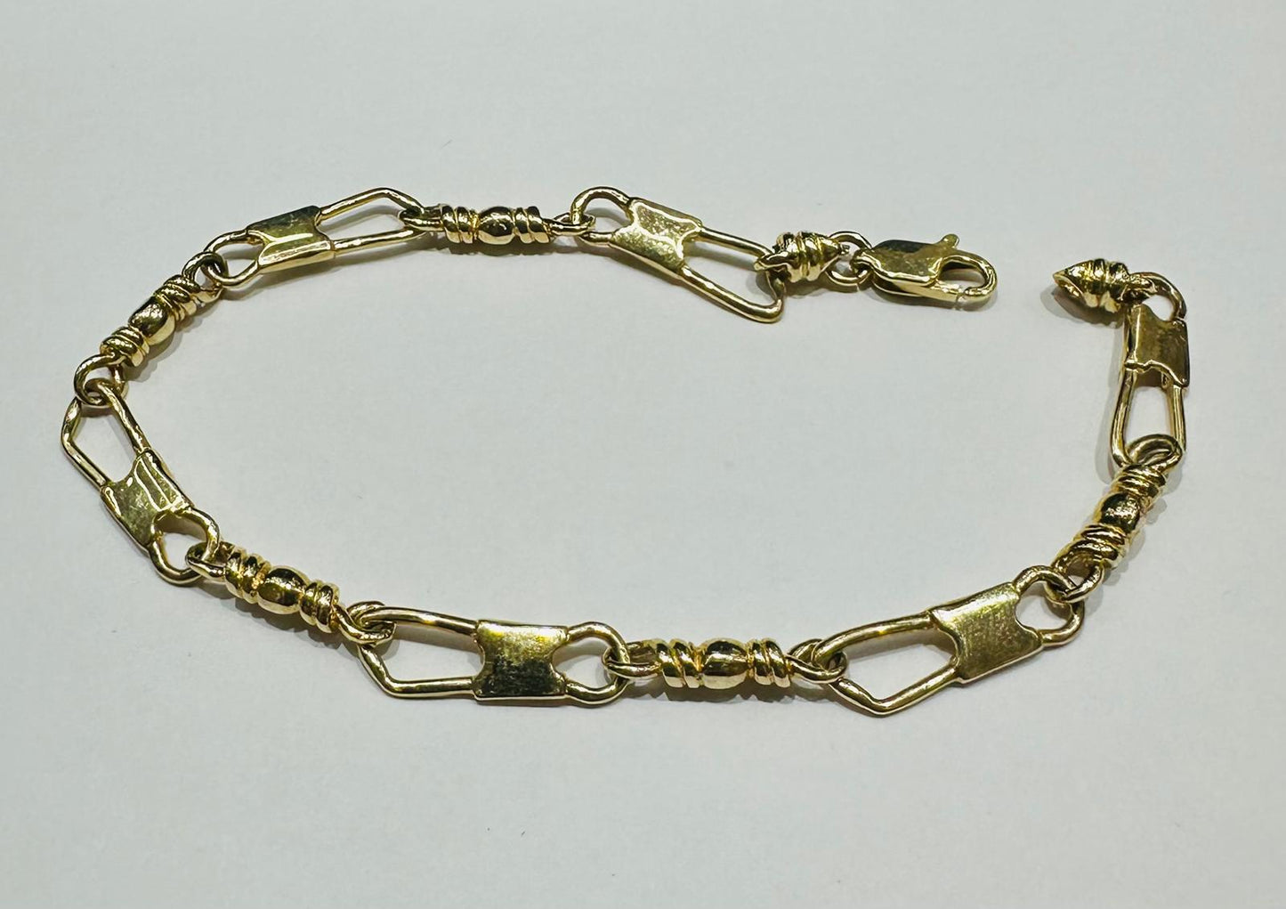 14K GOLD FISHER OF MEN BRACELET  7.5"   9.2gm