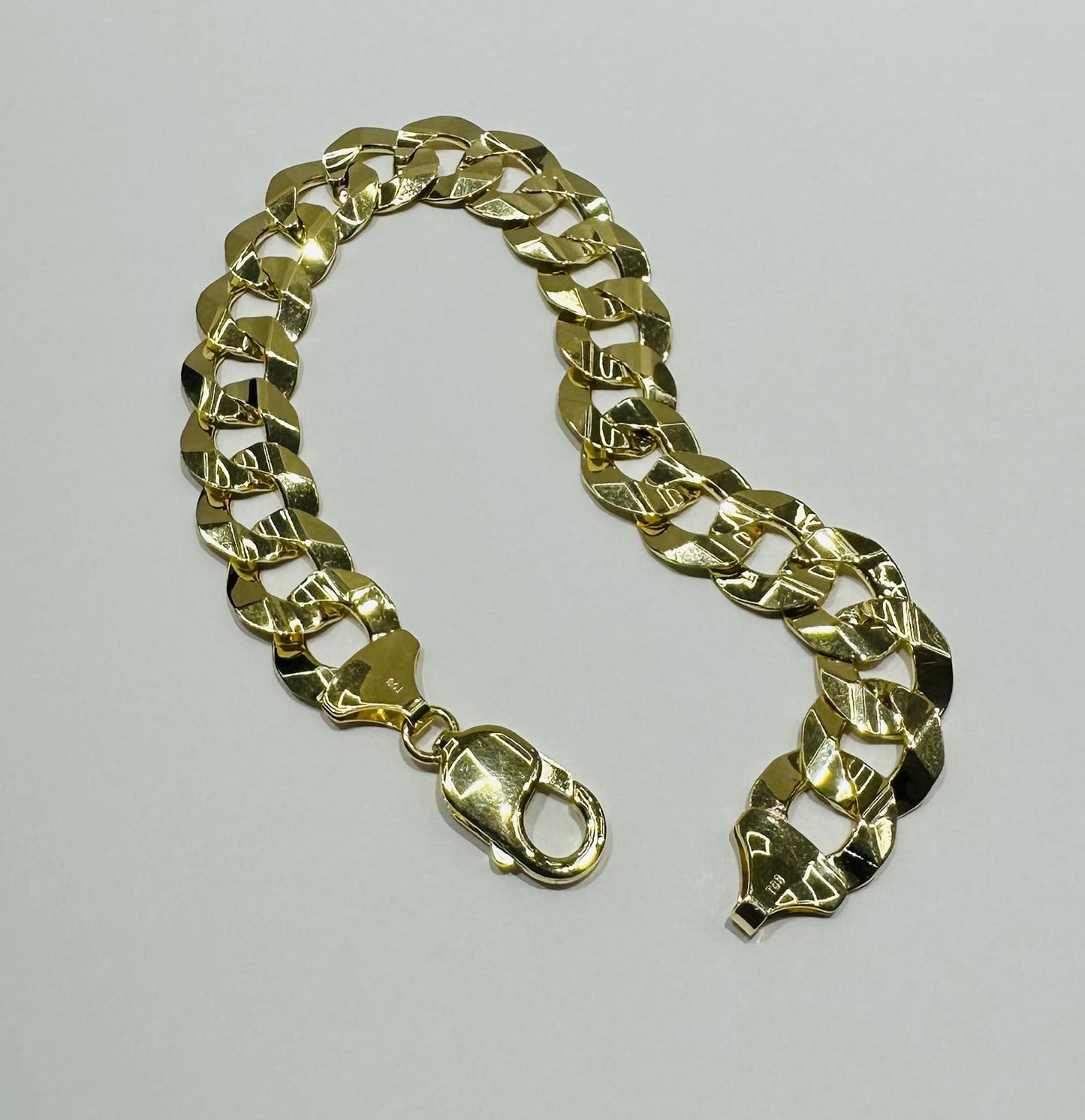 10K GOLD CUBAN LINK BRACELET 9"  12.60mm  29.2gm