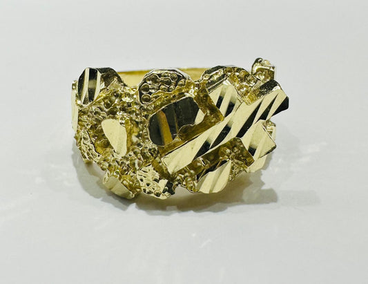 10K GOLD CROSS NUGGET RING  Weight:  6.0gm