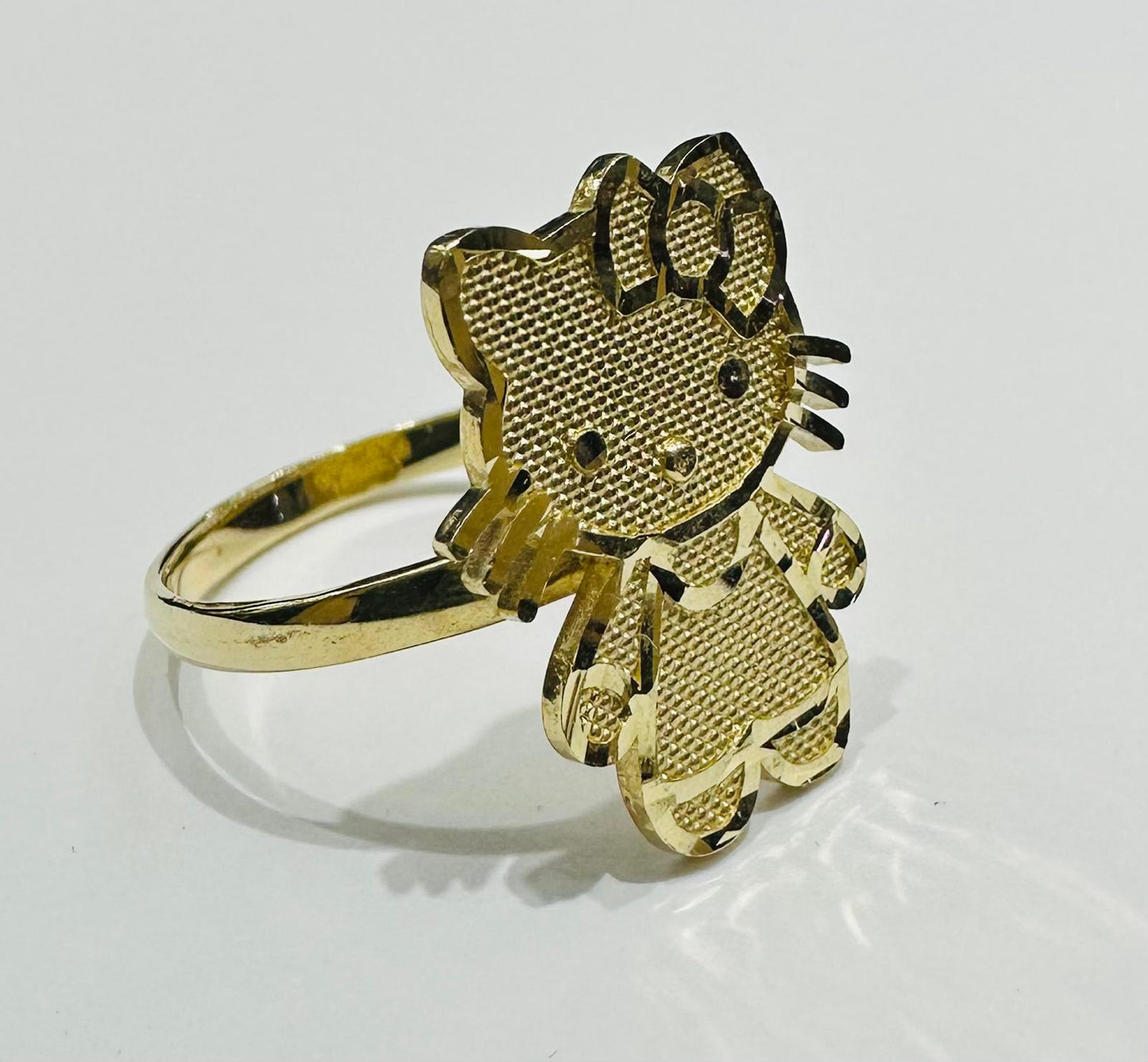 10K GOLD KITTY RING  WEIGHT: 2.3gm