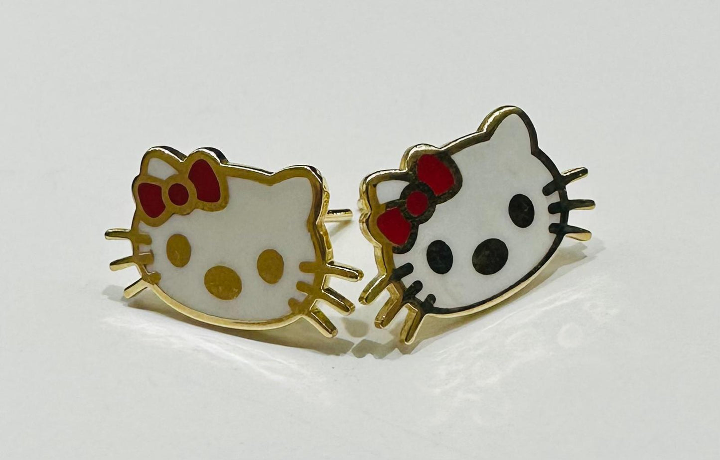 10K GOLD KITTY EARRINGS  WEIGHT: 3.1gm