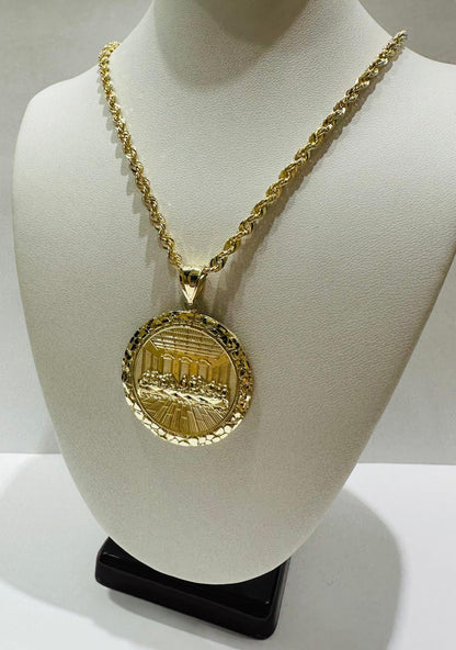 10K GOLD ROUND LAST SUPPER CHAIN AND PENDANT SET  24"  WEIGHT: 13.4gm