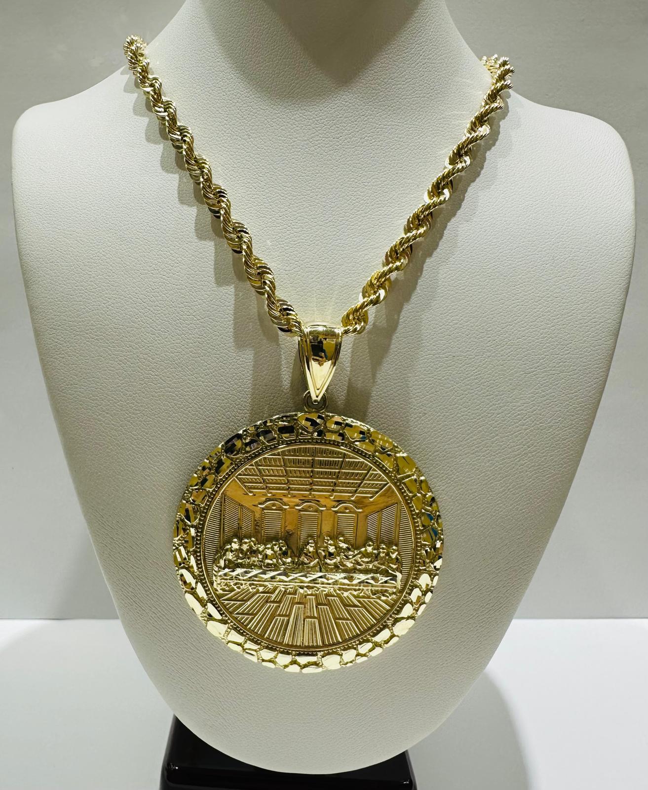 10K GOLD ROUND LAST SUPPER CHAIN AND PENDANT SET-  24"  WEIGHT: 23.3gm