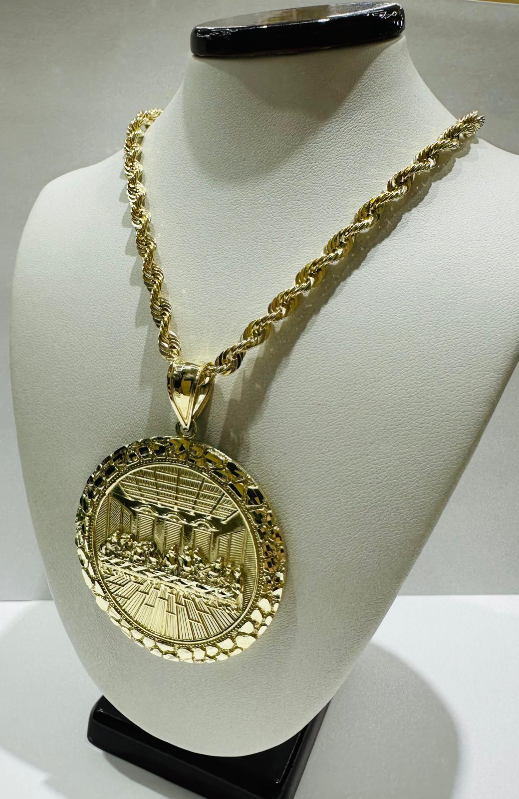 10K GOLD ROUND LAST SUPPER CHAIN AND PENDANT SET-  24"  WEIGHT: 23.3gm
