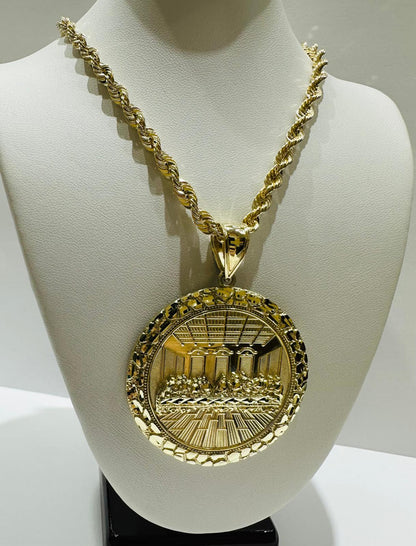 10K GOLD ROUND LAST SUPPER CHAIN AND PENDANT SET-  24"  WEIGHT: 23.3gm