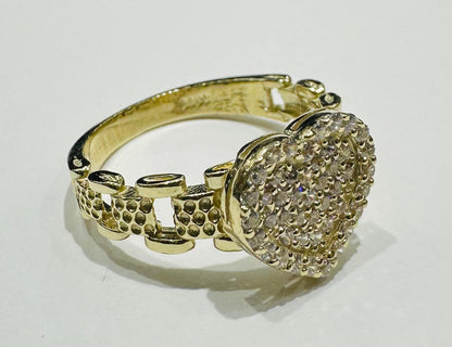 10K GOLD HEART RING WITH CZ STONES- WEIGHT: 3.1gm