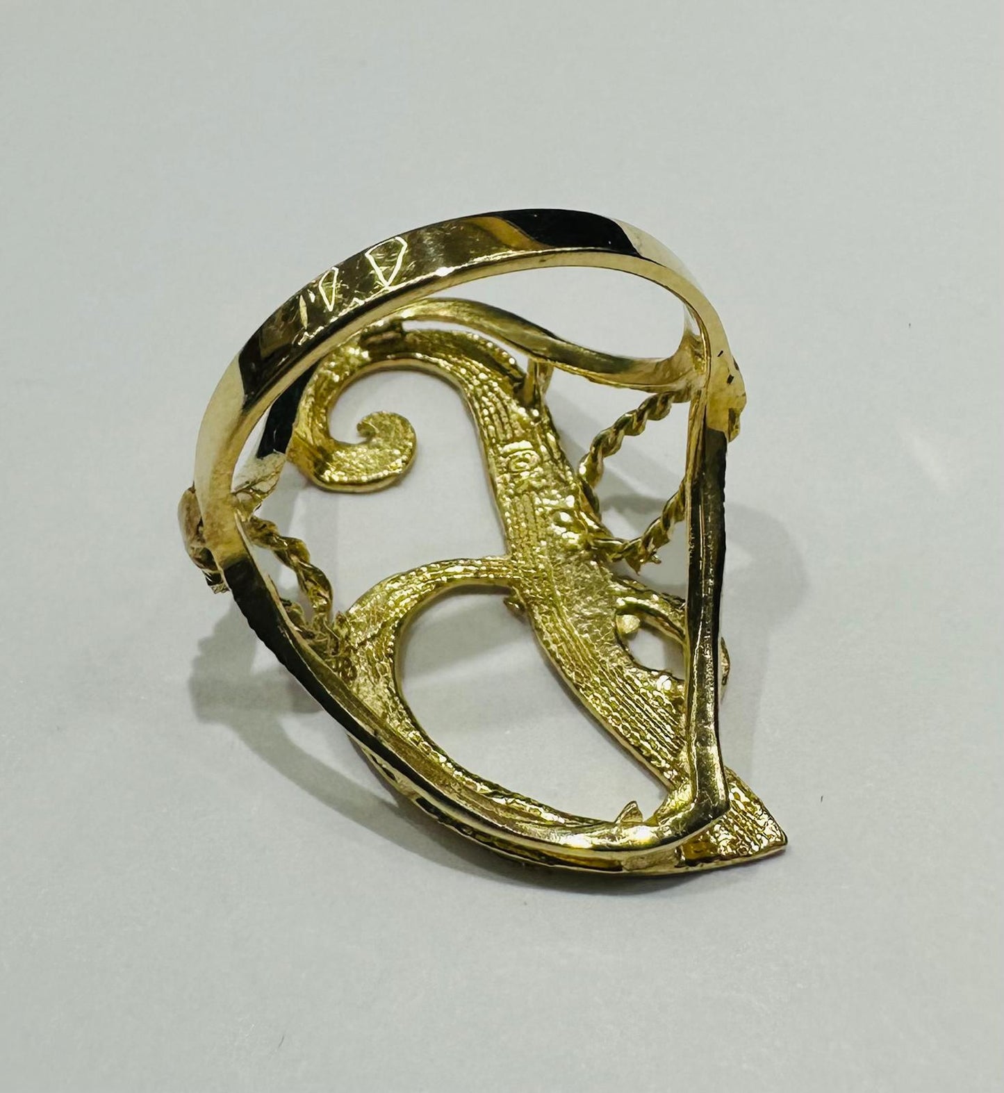 10K GOLD INITIAL LETTER "I" RING- WEIGHT:  3.1gm