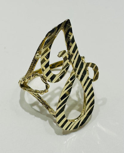10K GOLD INITIAL LETTER "J" RING- WEIGHT:  2.7gm