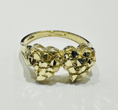 10K GOLD HEART RING- WEIGHT:  2.3gm