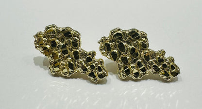 10K GOLD NUGGET EARRINGS  WEIGHT: 2.6gm