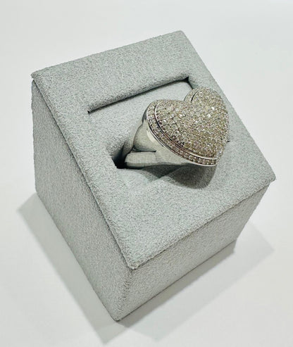 10K WHITE GOLD NATURAL DIAMOND HEART RING- WEIGHT: 1.00CT