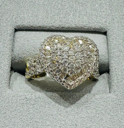 10K YELLOW GOLD NATURAL DIAMOND HEART RING- WEIGHT: 1.05CT