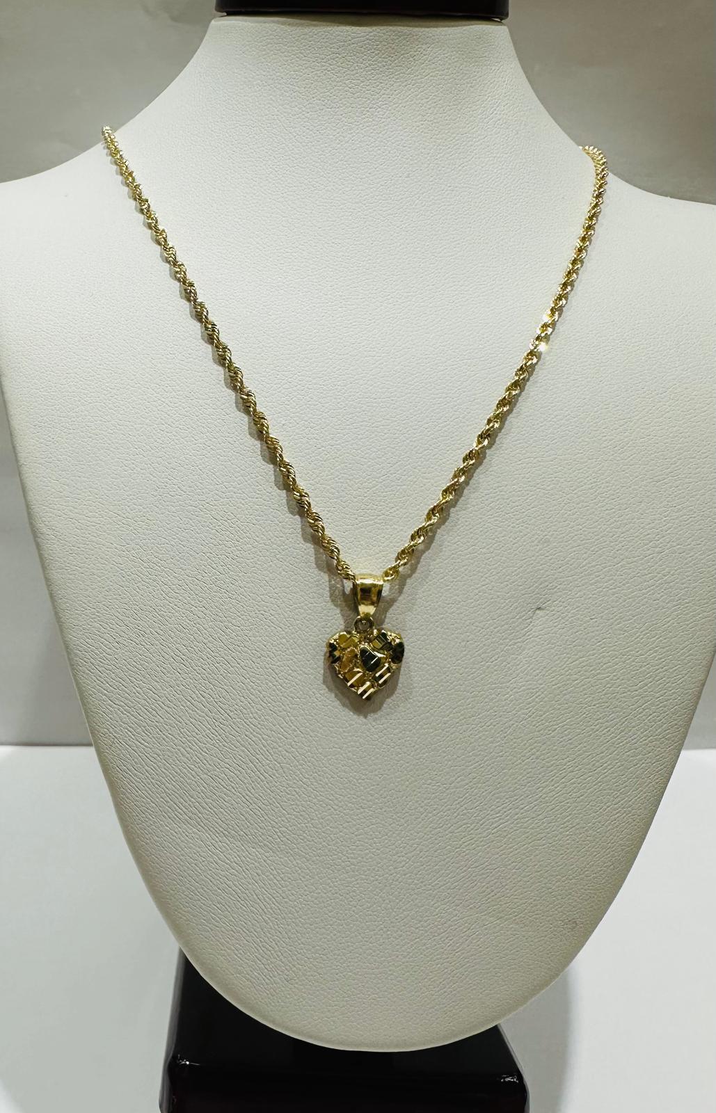 10K GOLD HEART PENDANT AND CHAIN SET  20"  2.3gm