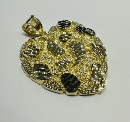 10K GOLD HEART PENDANT- WEIGHT:  6.8gm