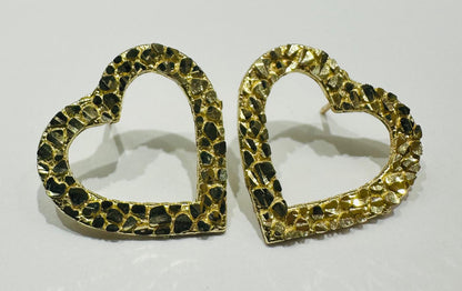 10K GOLD HEART EARRINGS- WEIGHT: 2.8gm