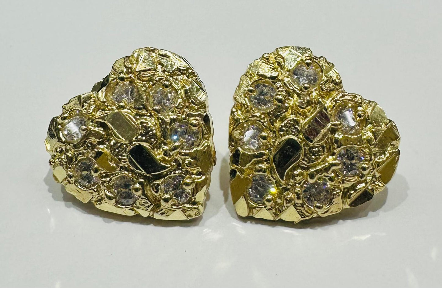 10K GOLD HEART EARRINGS WITH CZ STONES- WEIGHT: 4.4gm