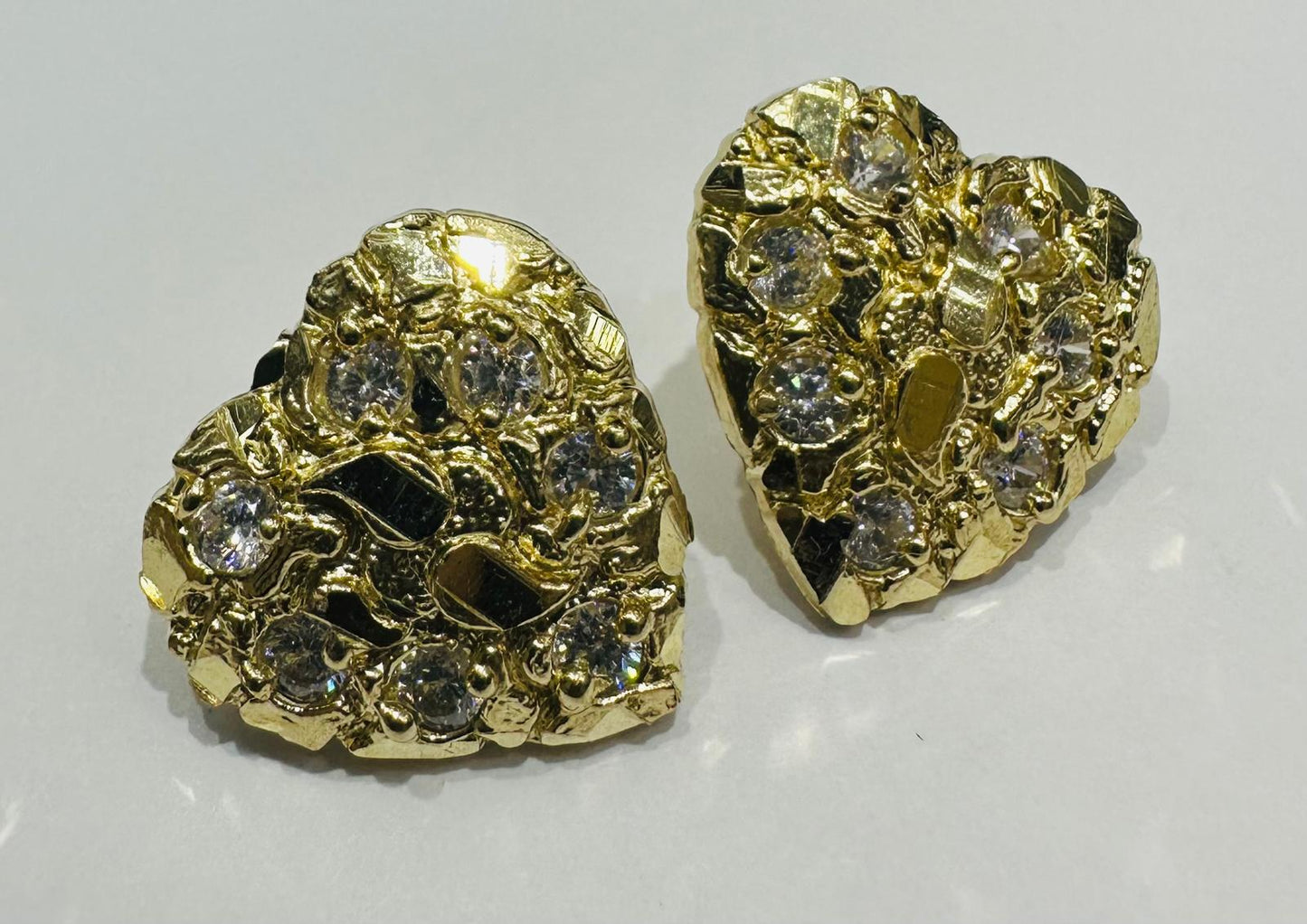 10K GOLD HEART EARRINGS WITH CZ STONES- WEIGHT: 4.4gm