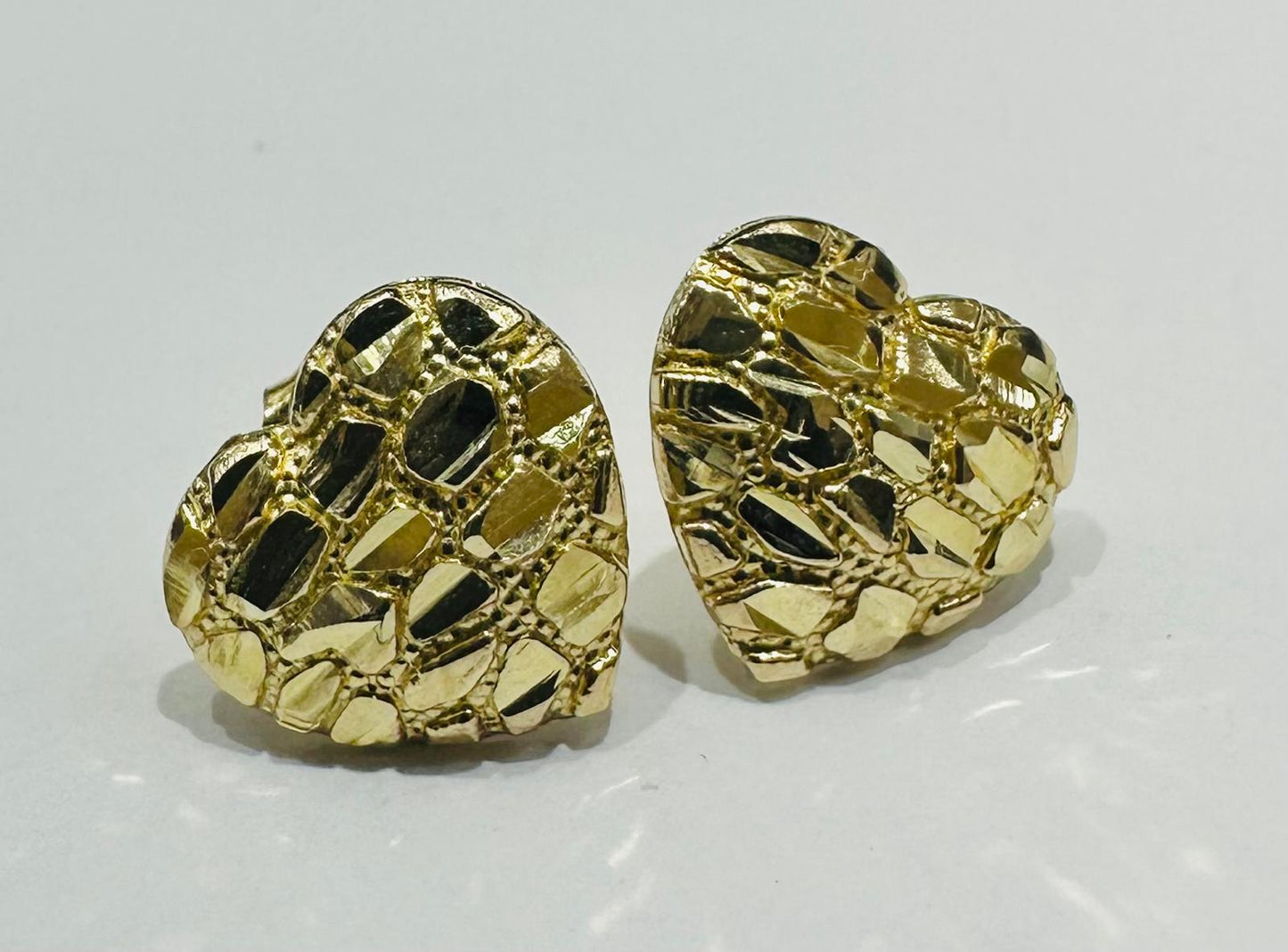 10K GOLD HEART EARRINGS