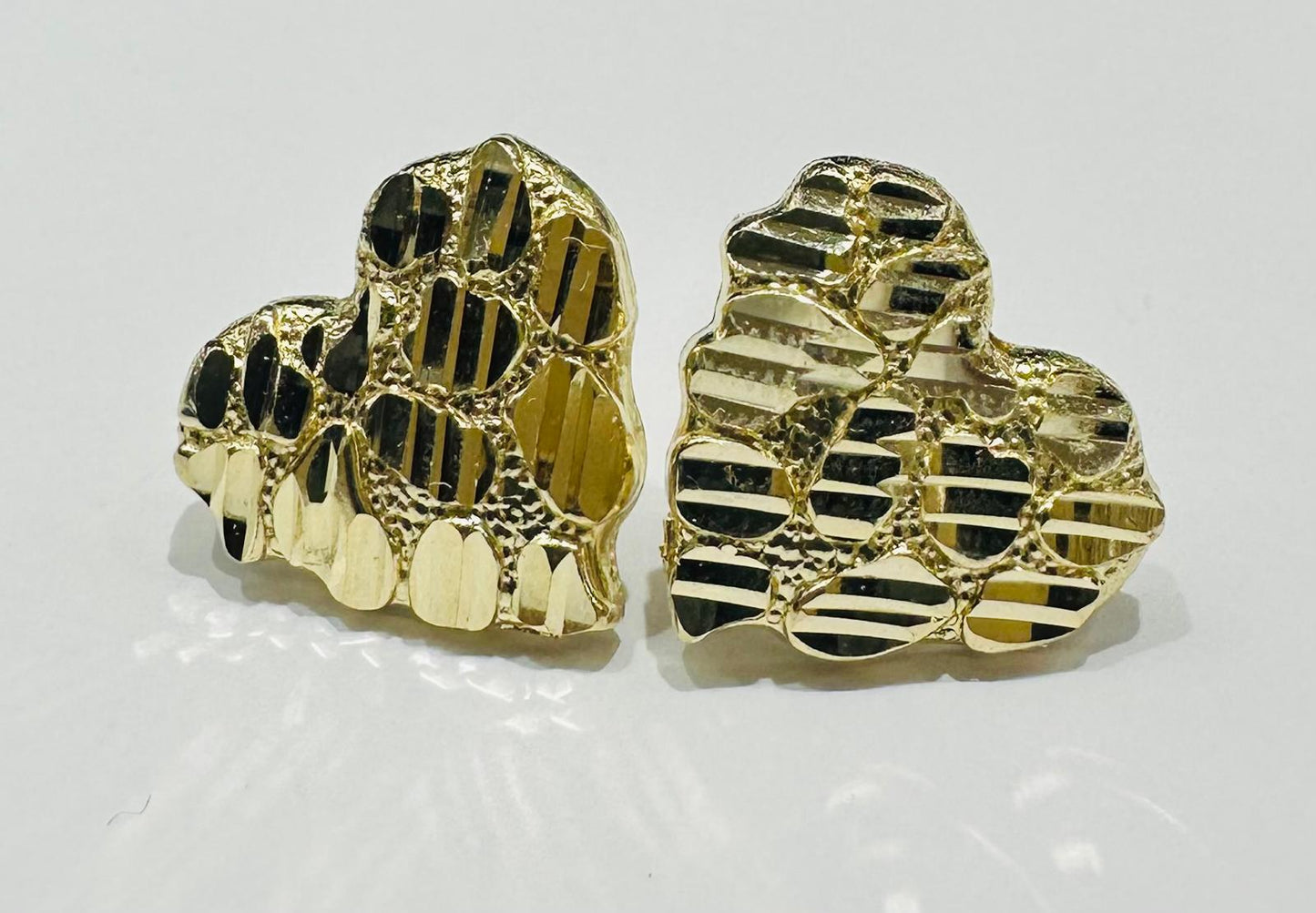 10K GOLD HEART EARRINGS