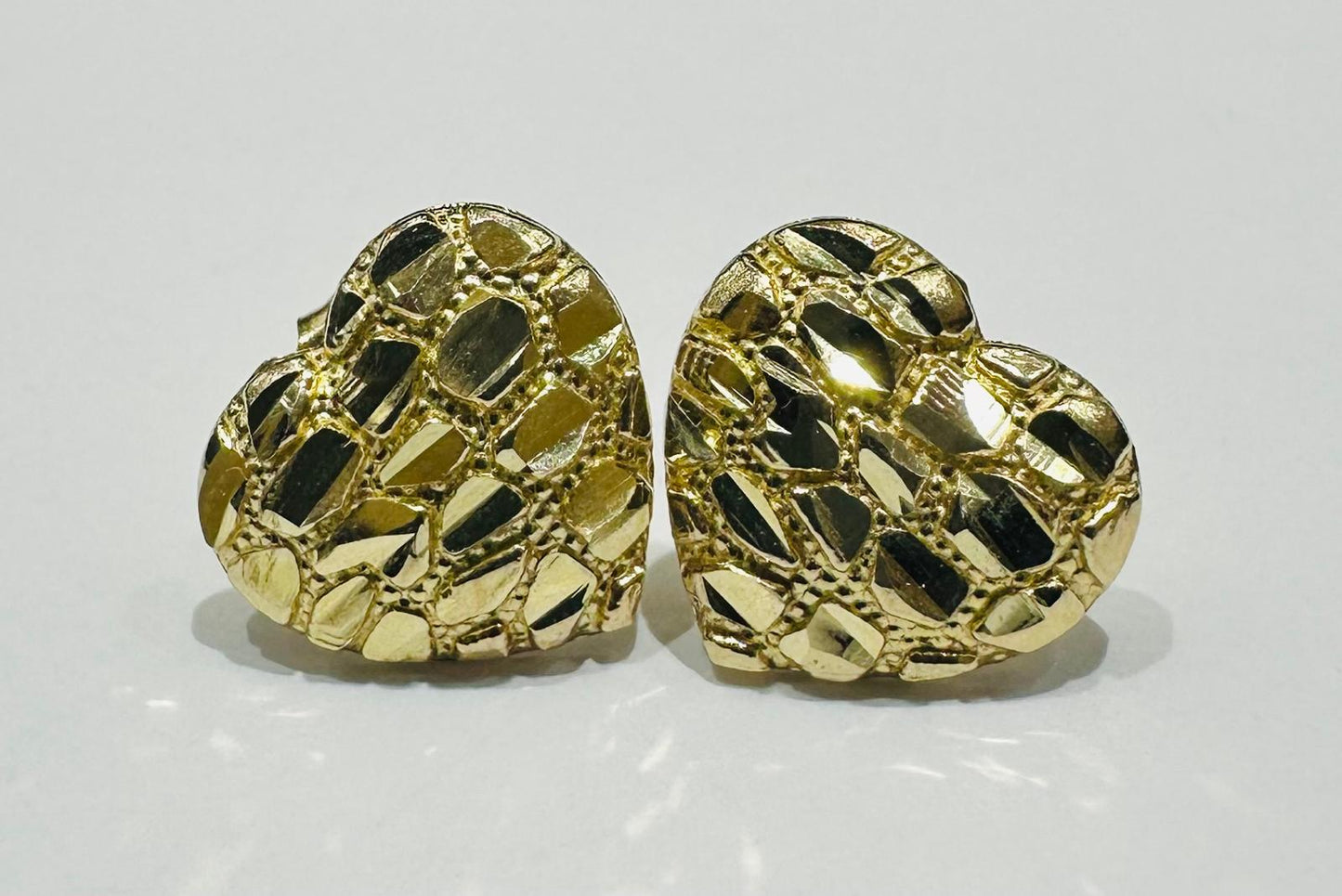 10K GOLD HEART EARRINGS
