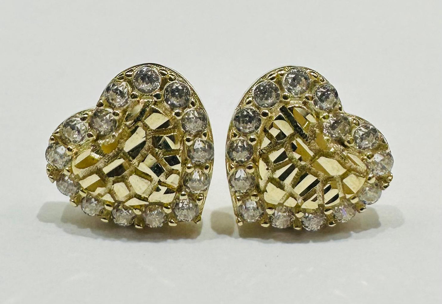 10K GOLD HEART EARRINGS WITH WHITE SAPPHIRE STONES