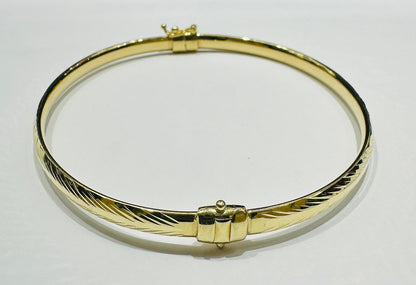 10K GOLD ROUND BRACELET- WEIGHT: 5.2gm