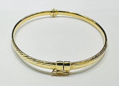 10K GOLD ROUND BRACELET- WEIGHT: 5.2gm