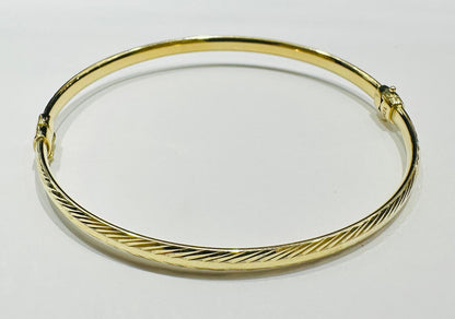 10K GOLD ROUND BRACELET- WEIGHT: 5.2gm