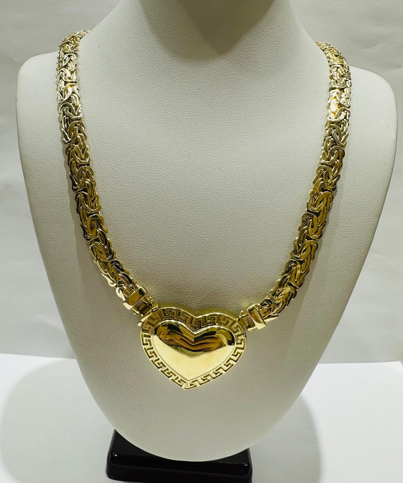 10K GOLD BYZANTINE HEART CHAIN NECKLACE- WEIGHT: 23.4gm