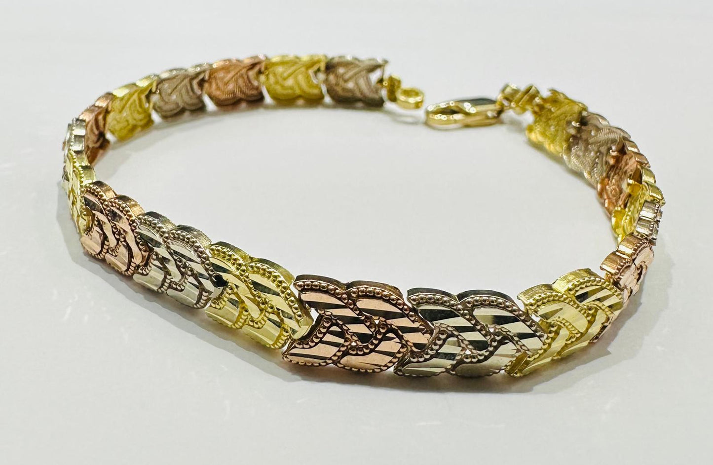 10K GOLD TRI COLOR BRACELET- WEIGHT: 7.4gm