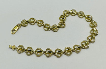 10K GOLD HEART BRACELET- WEIGHT: 7.4gm   7.5"