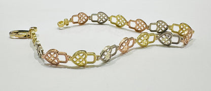 10K GOLD TRI COLOR HEART BRACELET- WEIGHT: 4.5gm   7.5"