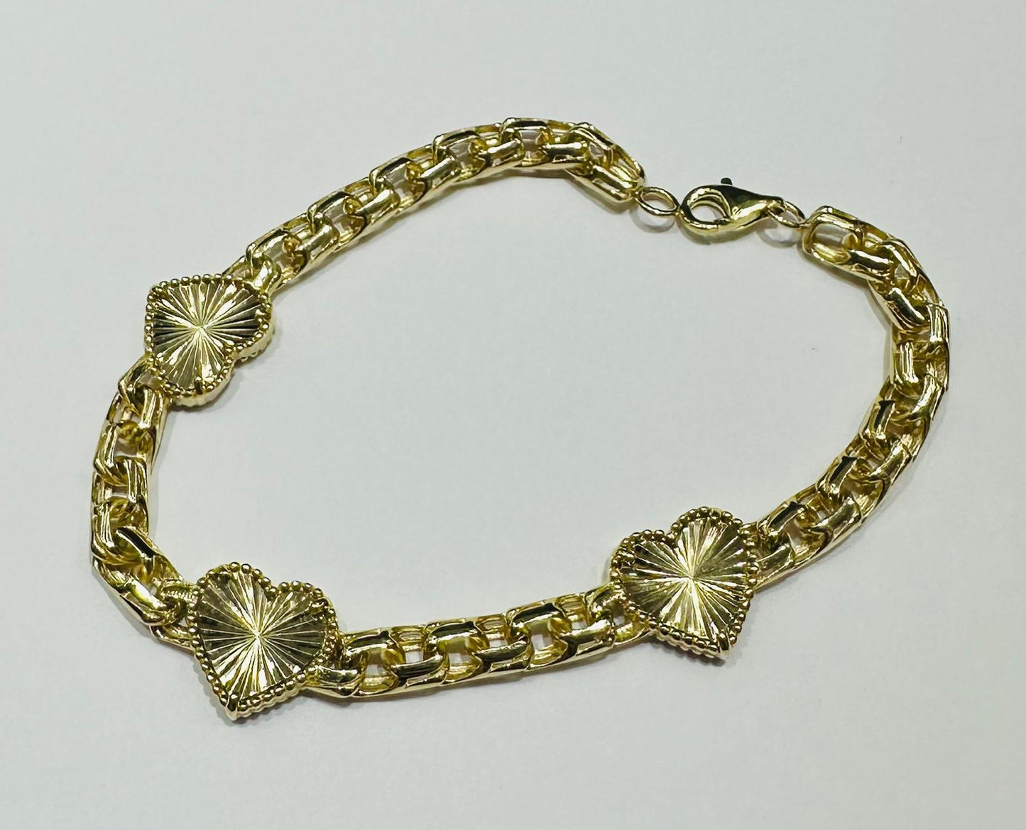 10K GOLD HEART BRACELET- WEIGHT: 9.4gm   7"