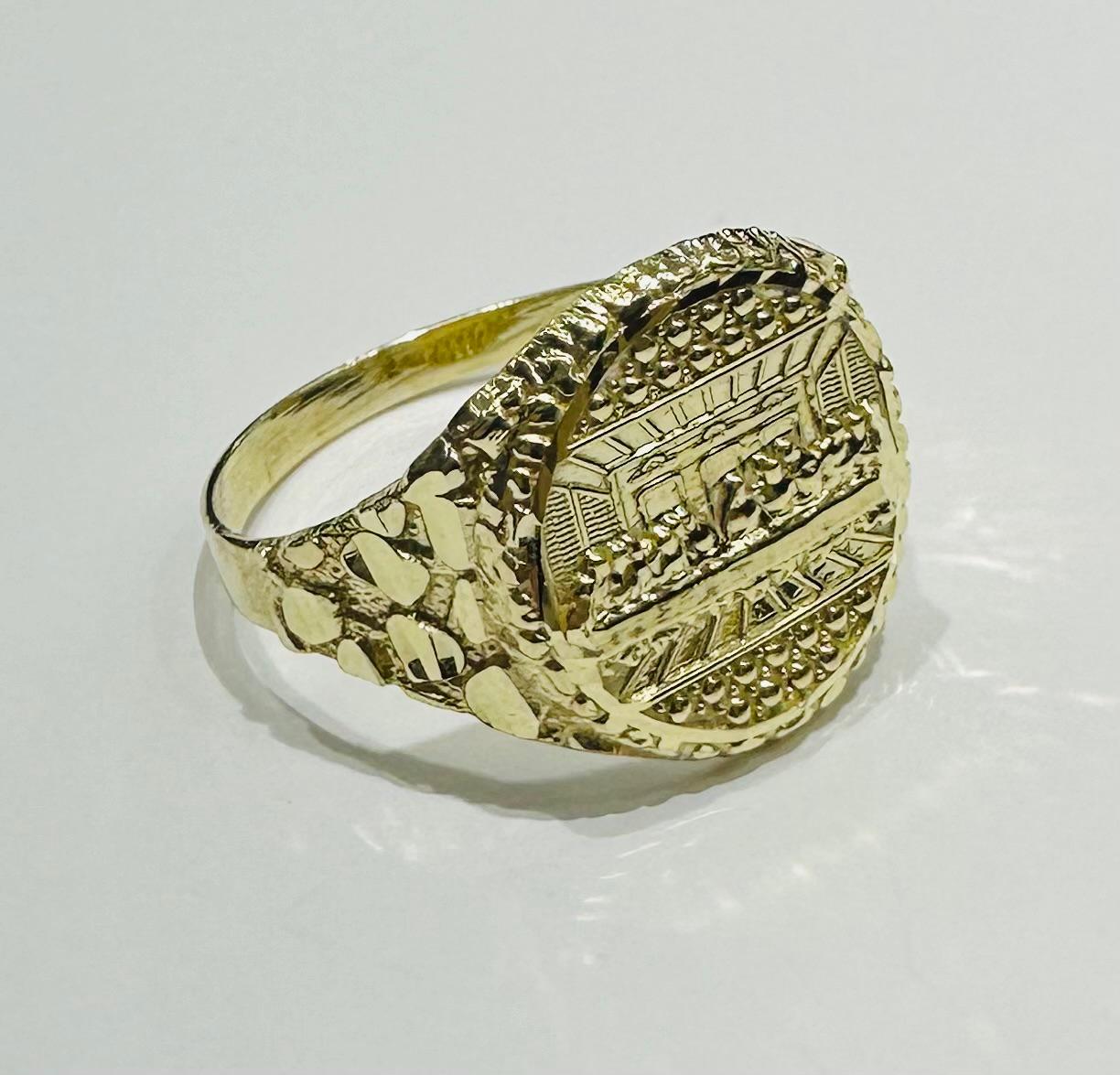 10K GOLD LAST SUPPER RING- WEIGHT: 2.5gm