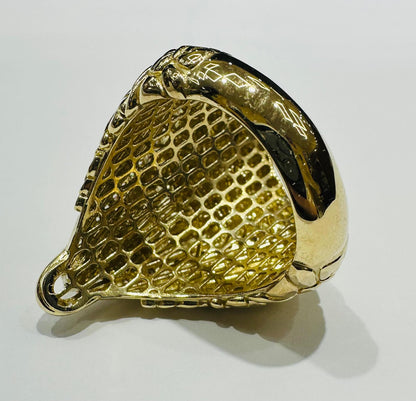 10K GOLD VIRGEN DE LA CARIDAD DEL COBRE RING- WEIGHT: 10.2gm