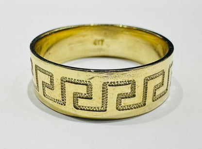 10K GOLD GREEK KEY DESIGN RING - WEIGHT: 5.4gm