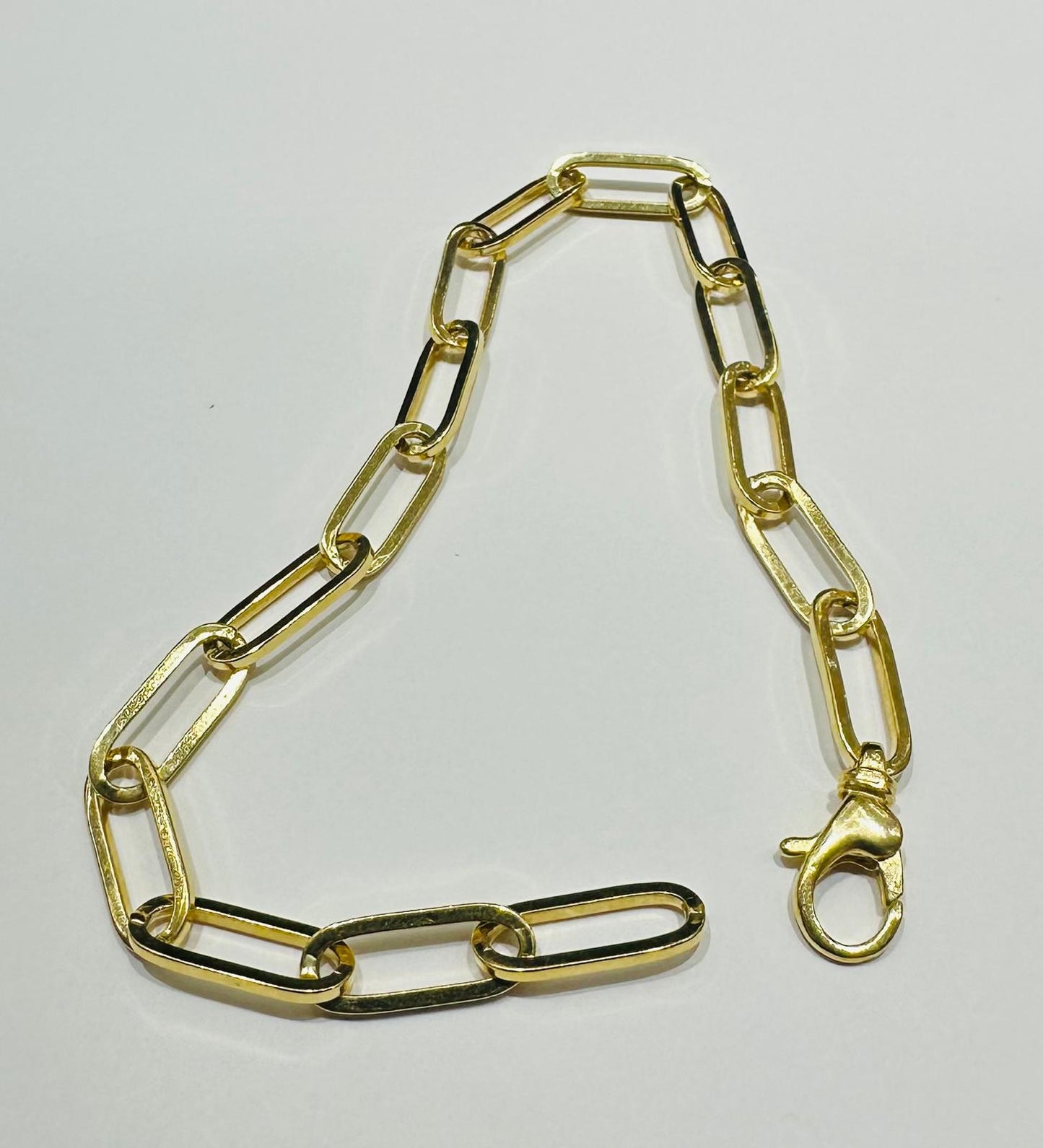10K GOLD PAPERCLIP BRACELET- WEIGHT: 11.2gm