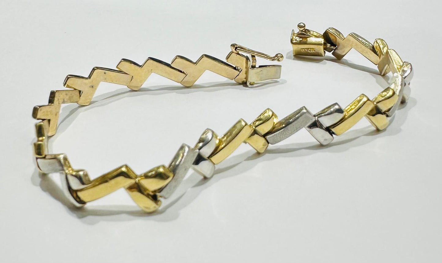 10K GOLD TWO TONED LINK BRACELET- WEIGHT: 6.8gm