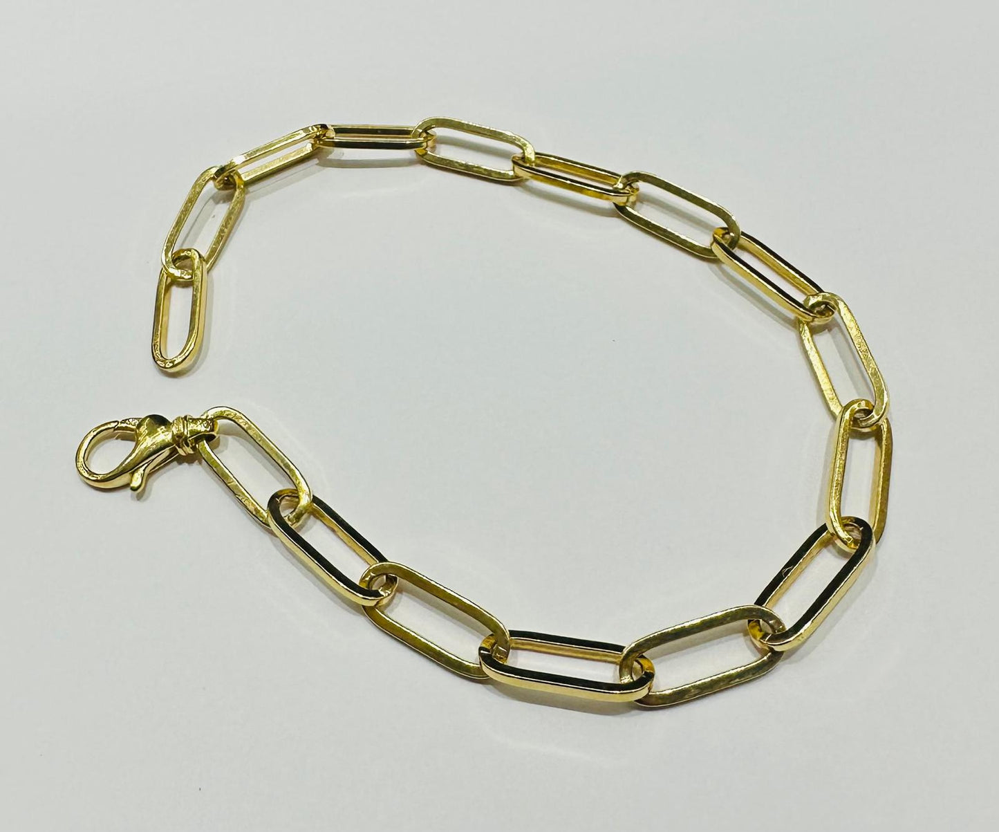 10K GOLD PAPERCLIP BRACELET- WEIGHT: 11.2gm