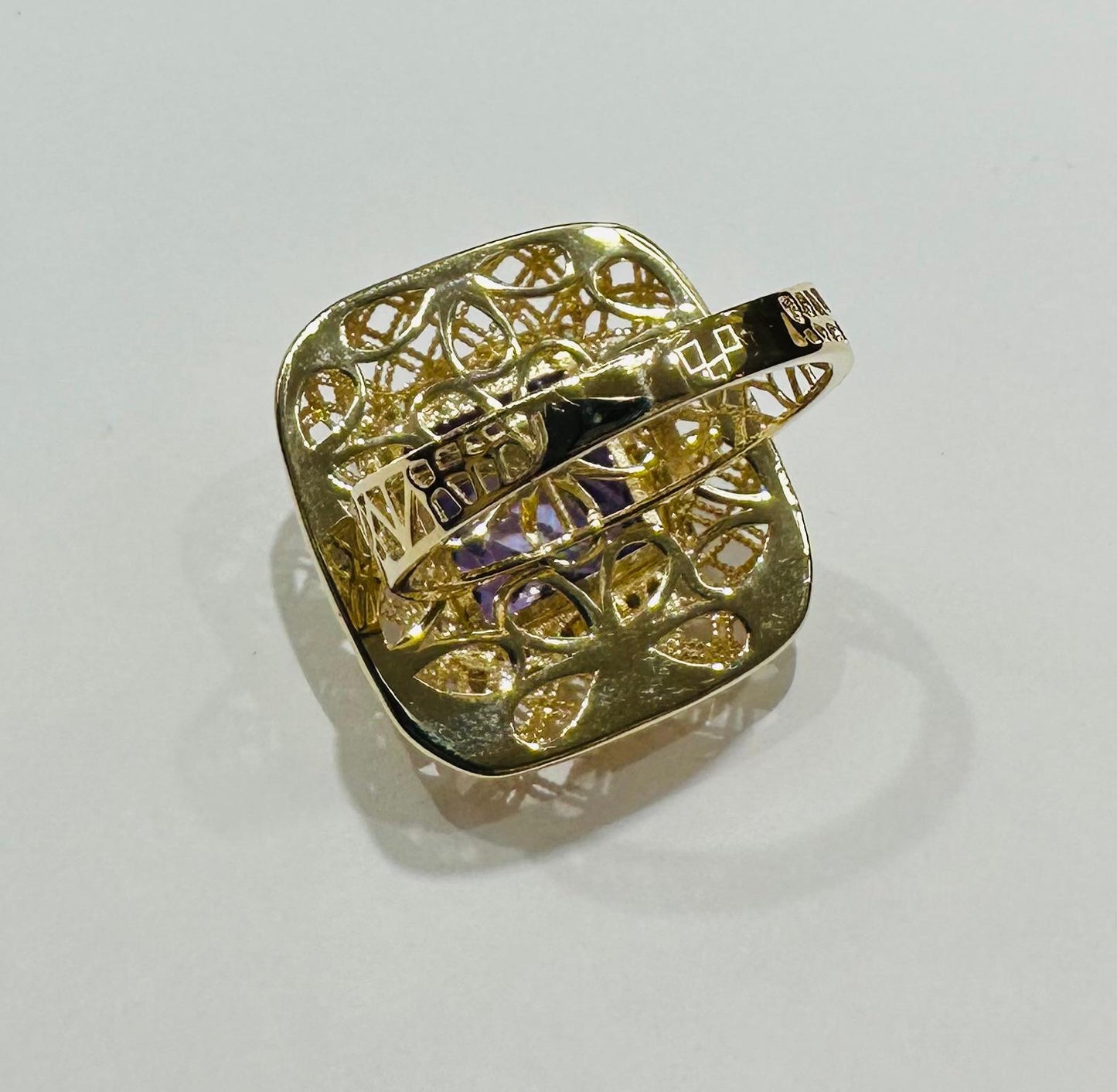 14K GOLD RING- WEIGHT: 6.2gm