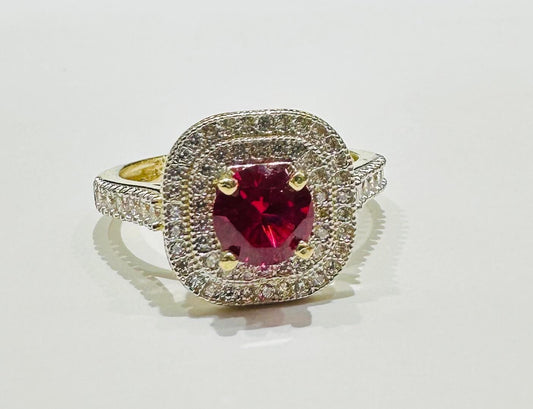 14K GOLD SOLITAIRE SQUARE RING WITH CZ STONES- WEIGHT: 3.2gm