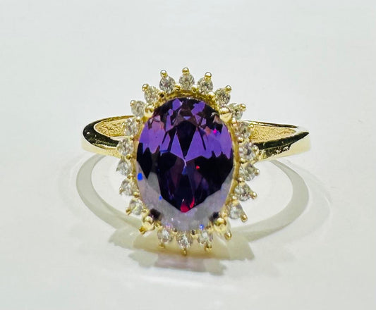 14K GOLD AMETHYST RING WITH CZ STONES- WEIGHT: 2.6gm