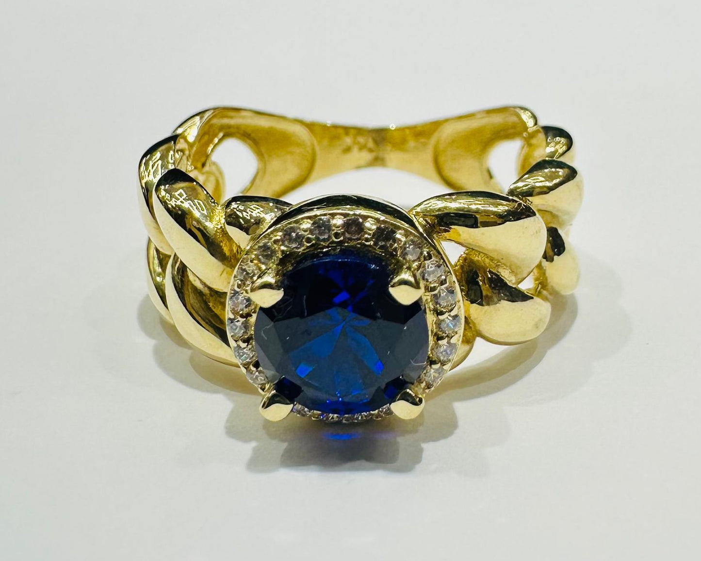 14K GOLD BLUE SAPPHIRE RING WITH CZ STONES- WEIGHT: 3.4gm