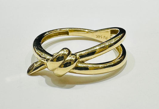 14K GOLD RING- WEIGHT: 3.7gm