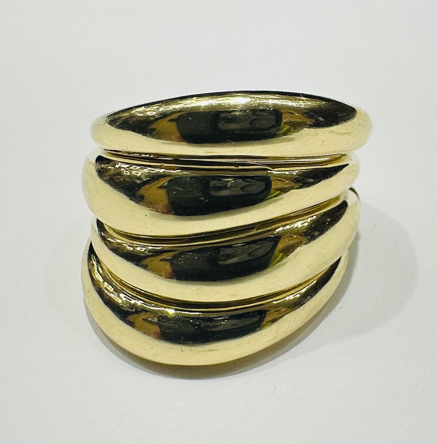 14K GOLD OVAL SHAPED RING- WEIGHT: 6.2gm