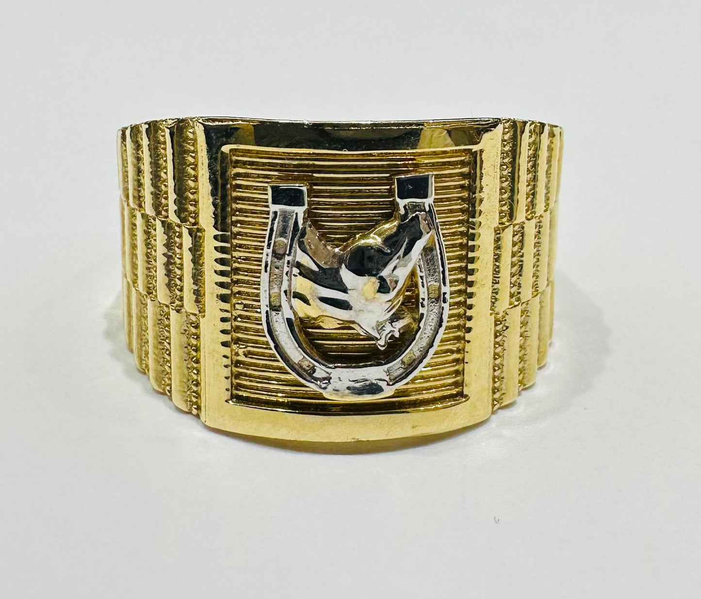 14K GOLD ROLEX LINK HORSESHOE RING- WEIGHT: 5.6gm