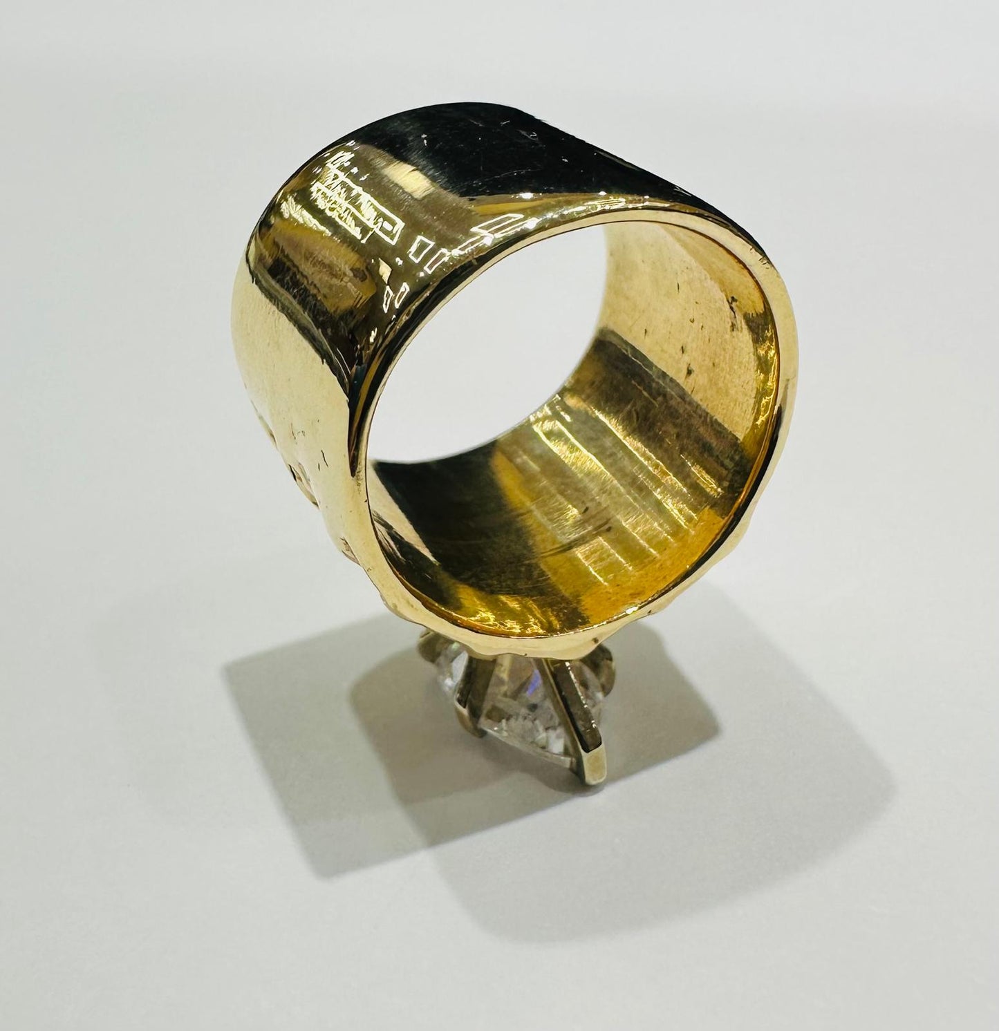 14K GOLD SOLID WHITE SAPPHIRE RING- WEIGHT: 14.3gm