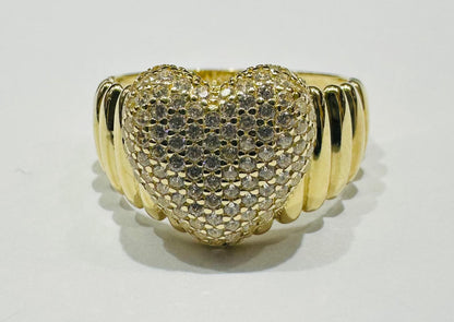 14K GOLD HEART RING- WEIGHT: 3.2gm