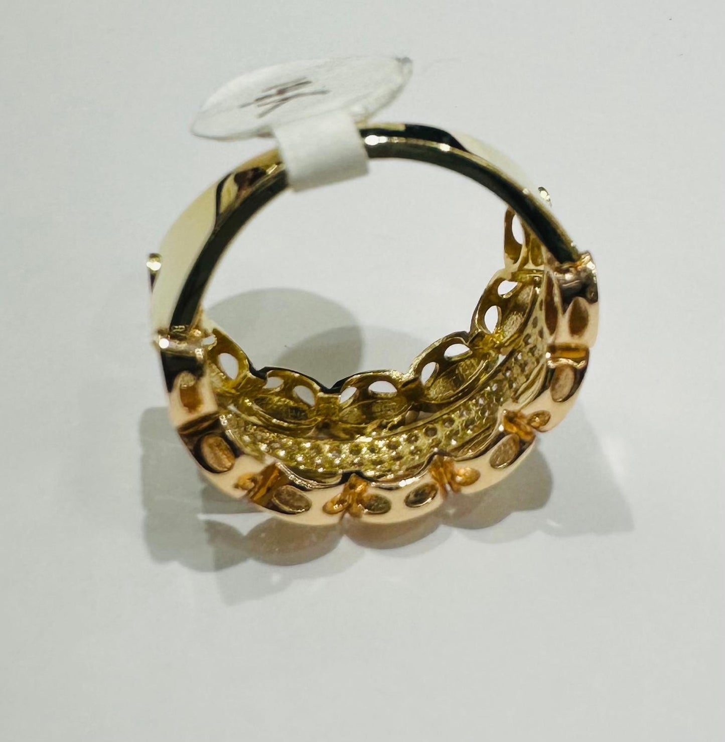 14K GOLD TWO TONED RING WITH CZ STONES- WEIGHT: 5.5gm
